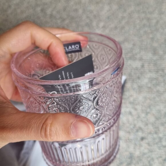 Four glasses - Picture 3 of 3